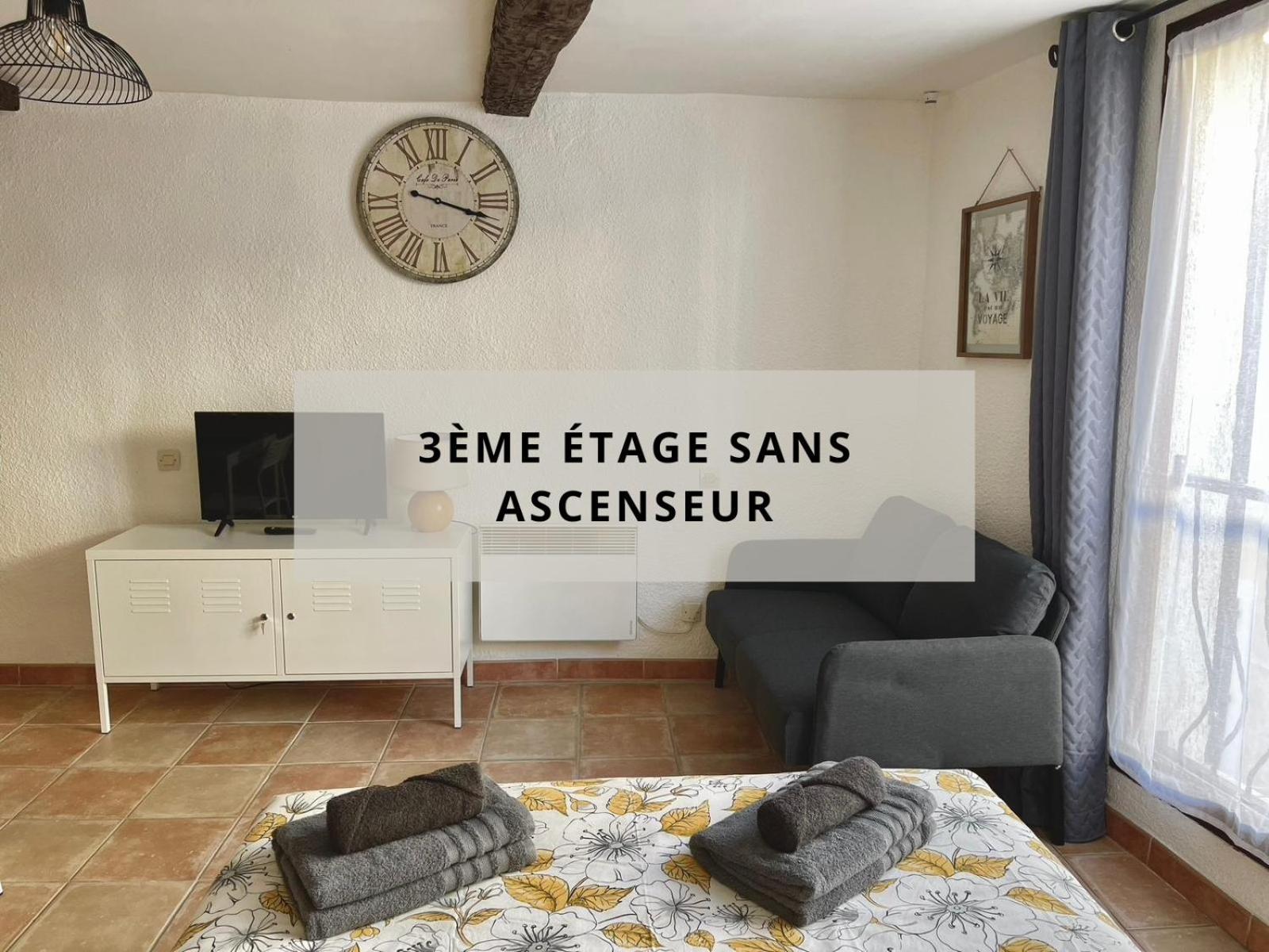 Viree A Deux Apartment Riez Ngoại thất bức ảnh